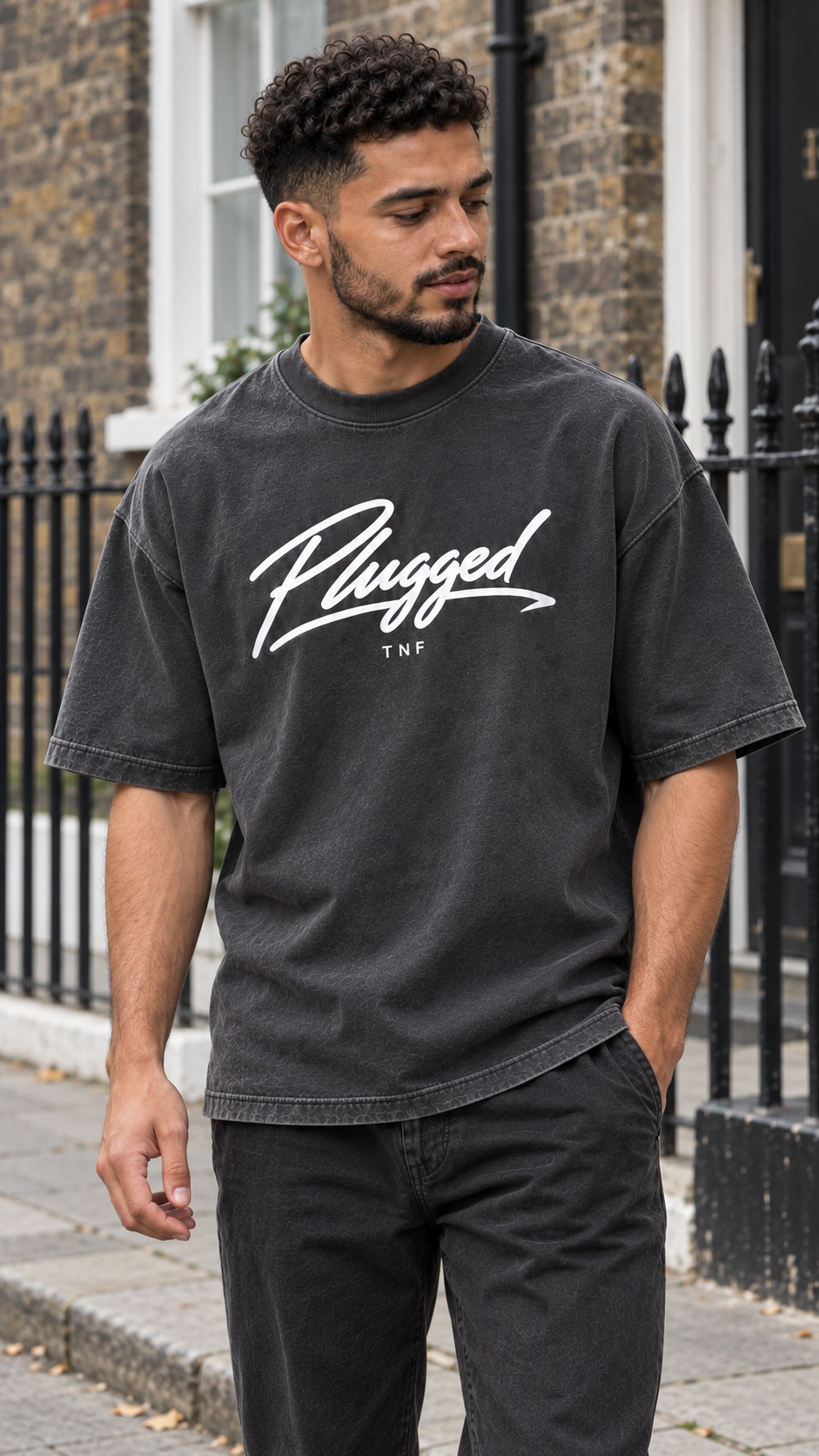 Plugged Signature T